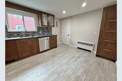 39 Townly Rd Watertown #1, Watertown, MA 02472 - Photo 8