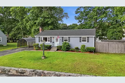 50 Pine St, Hudson, MA 01749 - Photo 2