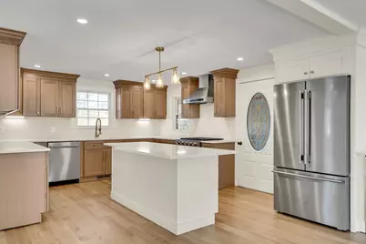 510 Common St, Walpole, MA 02081 - Photo 4