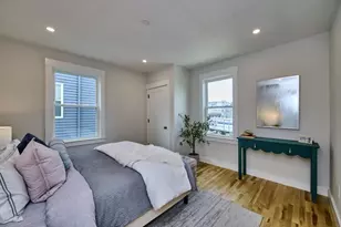 17 Macarthur St, Somerville, MA 02145 - Photo 12