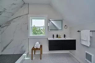 17 Macarthur St, Somerville, MA 02145 - Photo 16
