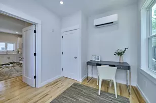 17 Macarthur St, Somerville, MA 02145 - Photo 8