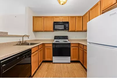 140 Railroad Ave #B403, Norwood, MA 02062 - Photo 16