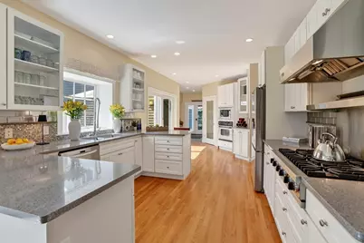 8 Woodhaven Dr, Edgartown, MA 02539 - Photo 8