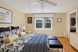 8 Woodhaven Dr, Edgartown, MA 02539 - Photo 18