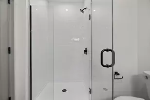 203 Lowell St, Wilmington, MA 01887 - Photo 12