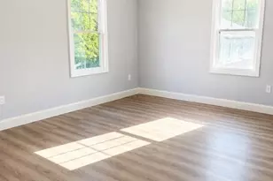 466 Plymouth St, Abington, MA 02351 - Photo 8