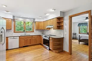 232 Gold St, Belchertown, MA 01007 - Photo 4