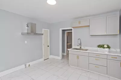239-241 Oak Grove Ave, Springfield, MA 01109 - Photo 6