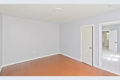 239-241 Oak Grove Ave, Springfield, MA 01109 - Photo 18