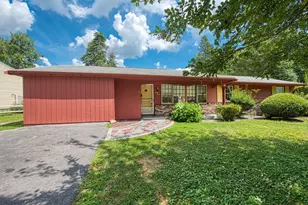 33 Upton St, Brockton, MA 02302 - Photo 1