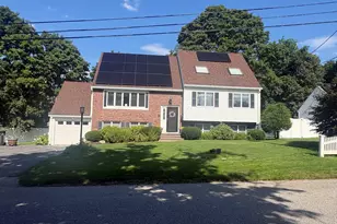 4 Crest Rd, Framingham, MA 01702 - Photo 1