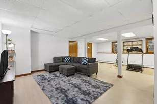7 Providence Rd, Westford, MA 01886 - Photo 32