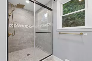 7 Providence Rd, Westford, MA 01886 - Photo 20
