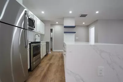 404 Langley Road #301, Newton, MA 02459 - Photo 2