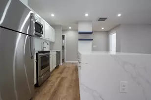 404 Langley Rd, Newton, MA 02459 - Photo 2