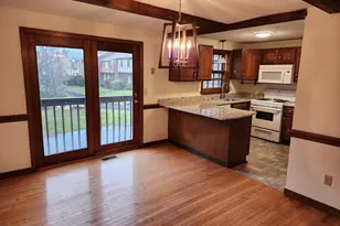 B7 Scotty Hollow Dr, Chelmsford, MA 01863 - Photo 2