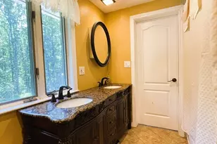 31 Green St, Northborough, MA 01532 - Photo 12