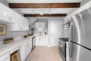102 Wharf St, Salem, MA 01970 - Photo 6
