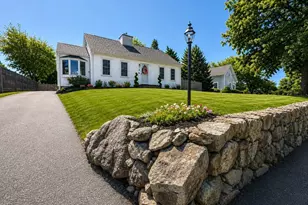 238 Liberty St, Braintree, MA 02184 - Photo 2