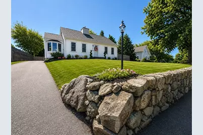 238 Liberty St, Braintree, MA 02184 - Photo 2