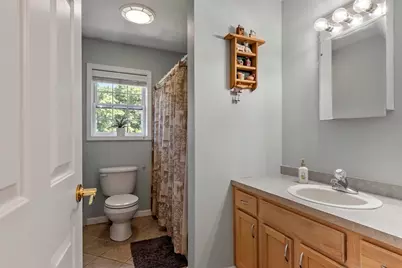 677 Franklin Rd, Fitchburg, MA 01420 - Photo 38