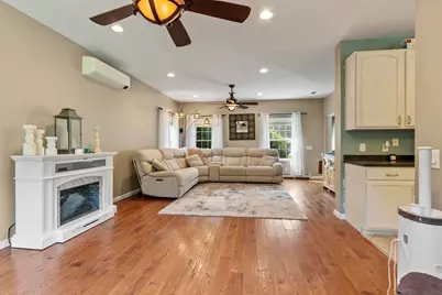 677 Franklin Rd, Fitchburg, MA 01420 - Photo 22