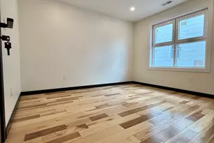 35 Greendale Ave, Worcester, MA 01606 - Photo 16