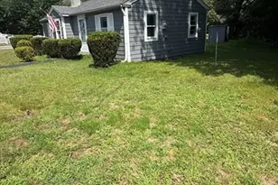 1 E Public St, Freetown, MA 02702 - Photo 4