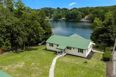 19 Crocker Ave, Lunenburg, MA 01462 - Photo 4