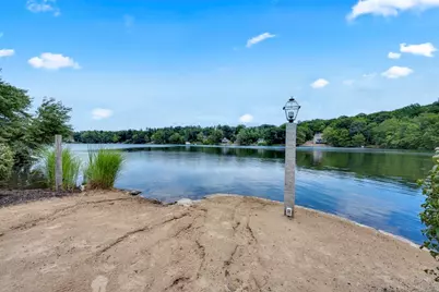 19 Crocker Ave, Lunenburg, MA 01462 - Photo 26