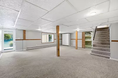 19 Crocker Ave, Lunenburg, MA 01462 - Photo 26