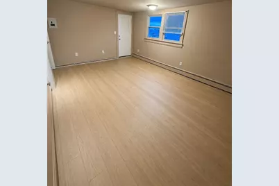 5 Cliff St #5, Beverly, MA 01915 - Photo 2
