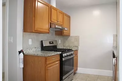 17 Sewall Street #1, Somerville, MA 02145 - Photo 2
