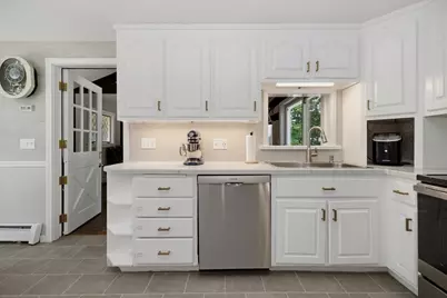 3 Bonnie Ln, Billerica, MA 01821 - Photo 6