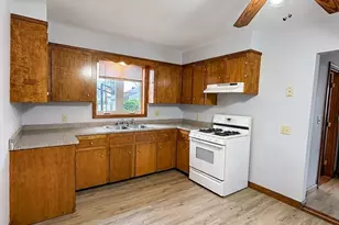 90 Aetna St, Fall River, MA 02724 - Photo 12