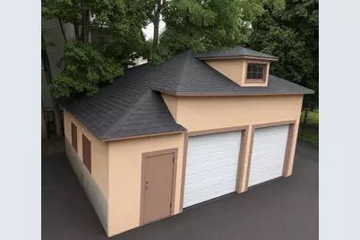 92 Walnut St, Clinton, MA 01510 - Photo 18