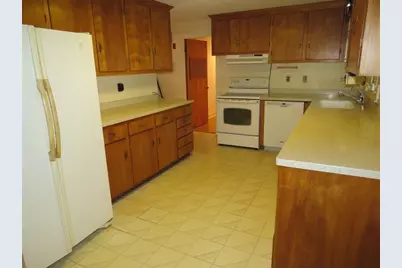 8 School Street, Southborough, MA 01772 - Photo 4