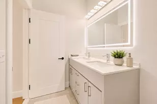 2 Nylah Crossing, Franklin, MA 02038 - Photo 26