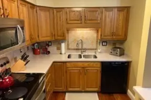 610 South Franklin St, Holbrook, MA 02343 - Photo 4