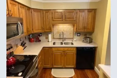 610 So. Franklin Street #B204, Holbrook, MA 02343 - Photo 4