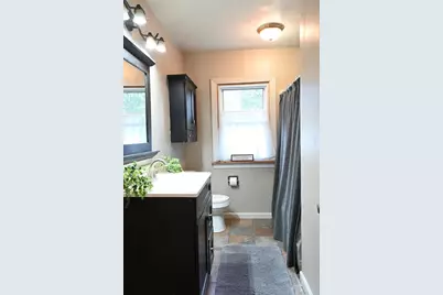 134 Church St, Ware, MA 01082 - Photo 12
