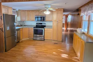 181 Boston Post Road E, Marlborough, MA 01752 - Photo 2