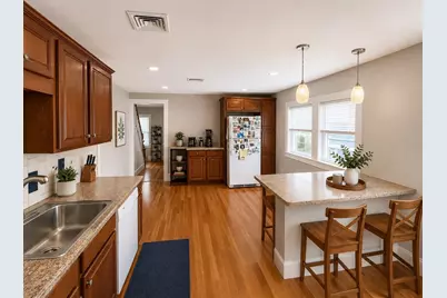 58 Oak St #58, Winchester, MA 01890 - Photo 4