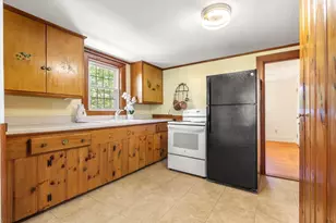 107 Shorewood Dr, Falmouth, MA 02536 - Photo 12
