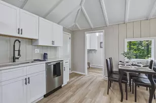 22 Knollwood Rd, Brimfield, MA 01010 - Photo 4