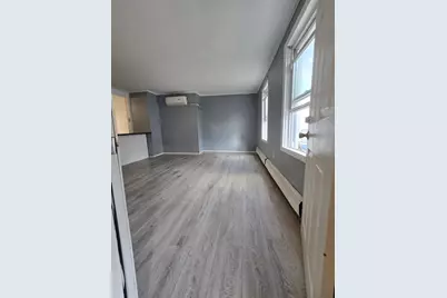 292 Tecumseh St, Fall River, MA 02721 - Photo 8