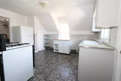 32 N Bow Street, Milford, MA 01757 - Photo 6