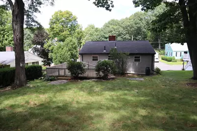 20 Eureka Ave, Swampscott, MA 01907 - Photo 6