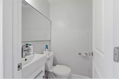 9 Vassall St, Quincy, MA 02170 - Photo 22